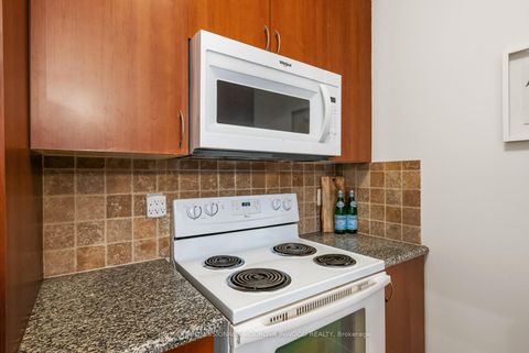 Photo 5 at 107 - 61 Heintzman Street, Junction Area, Toronto