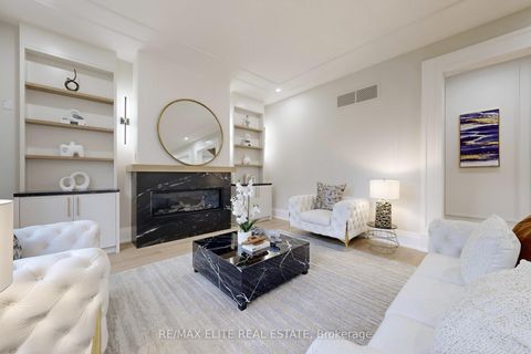 Photo 11 at 160 Lawrence Avenue, Harding, Richmond Hill