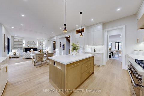 Photo 18 at 160 Lawrence Avenue, Harding, Richmond Hill