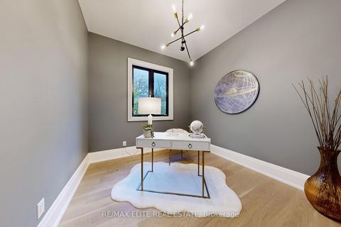 Photo 24 at 160 Lawrence Avenue, Harding, Richmond Hill