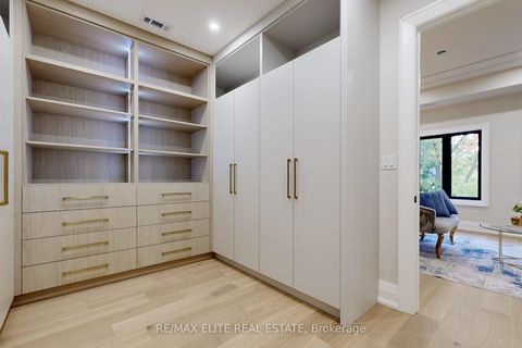 Photo 37 at 160 Lawrence Avenue, Harding, Richmond Hill