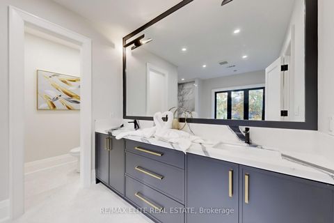 Photo 38 at 160 Lawrence Avenue, Harding, Richmond Hill