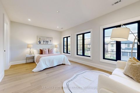 Photo 43 at 160 Lawrence Avenue, Harding, Richmond Hill