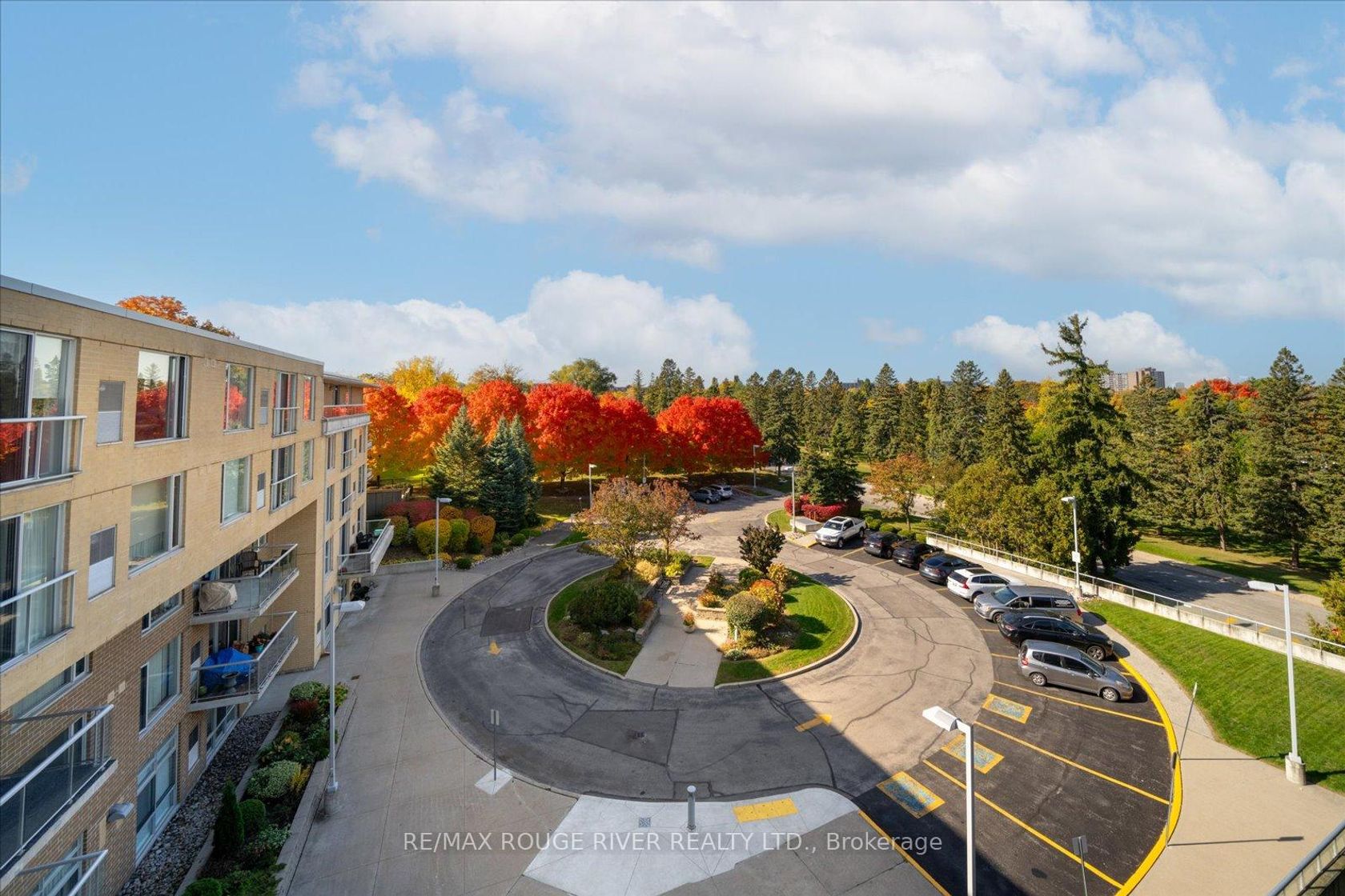 Photo 2 at 513 - 452 Scarborough Golf Road, Woburn, Toronto Photo 2 at 513 - 452 Scarborough Golf Road, Woburn, Toronto