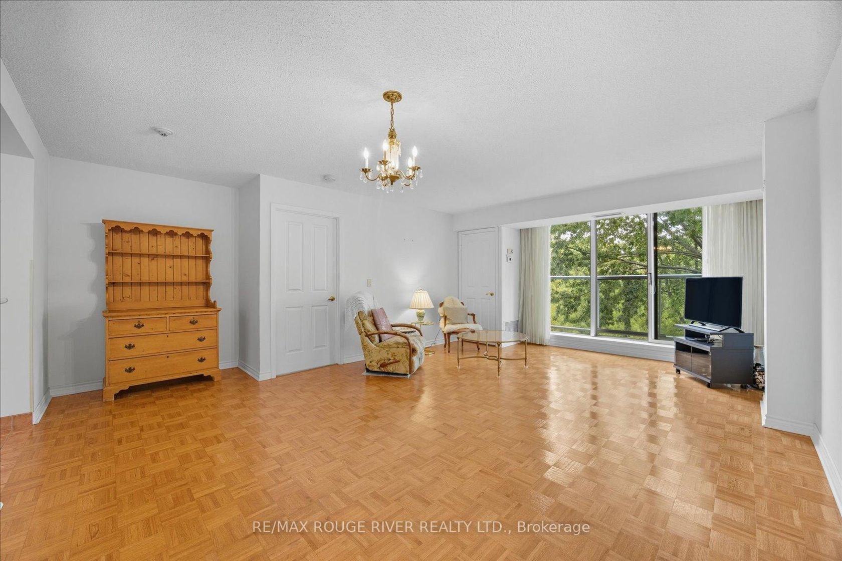 Photo 3 at 513 - 452 Scarborough Golf Road, Woburn, Toronto Photo 3 at 513 - 452 Scarborough Golf Road, Woburn, Toronto
