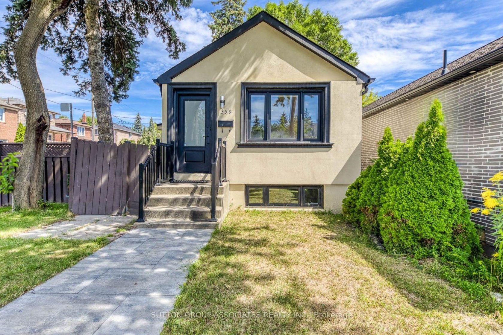 359 Harvie Avenue, Fairbank, Toronto  by Loree Meneguzzi Real Estate 359 Harvie Avenue, Fairbank, Toronto