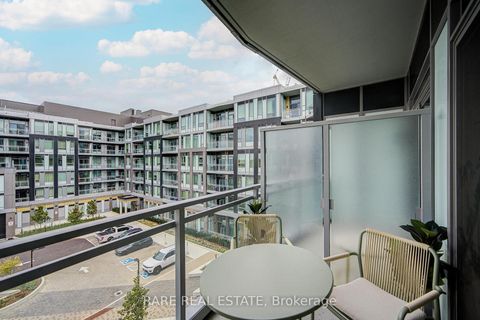 Photo 16 at 450 - 2501 Saw Whet Boulevard, GA Glen Abbey, Oakville