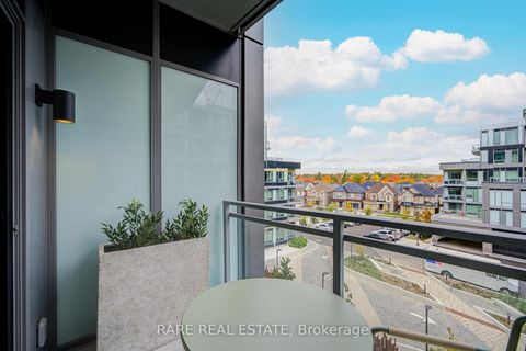 Photo 17 at 450 - 2501 Saw Whet Boulevard, GA Glen Abbey, Oakville