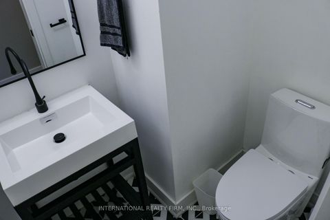 Photo 6 at 331 Mcroberts Avenue N, Fairbank, Toronto