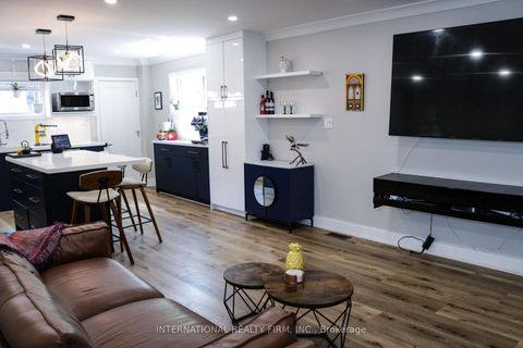 Photo 18 at 331 Mcroberts Avenue N, Fairbank, Toronto