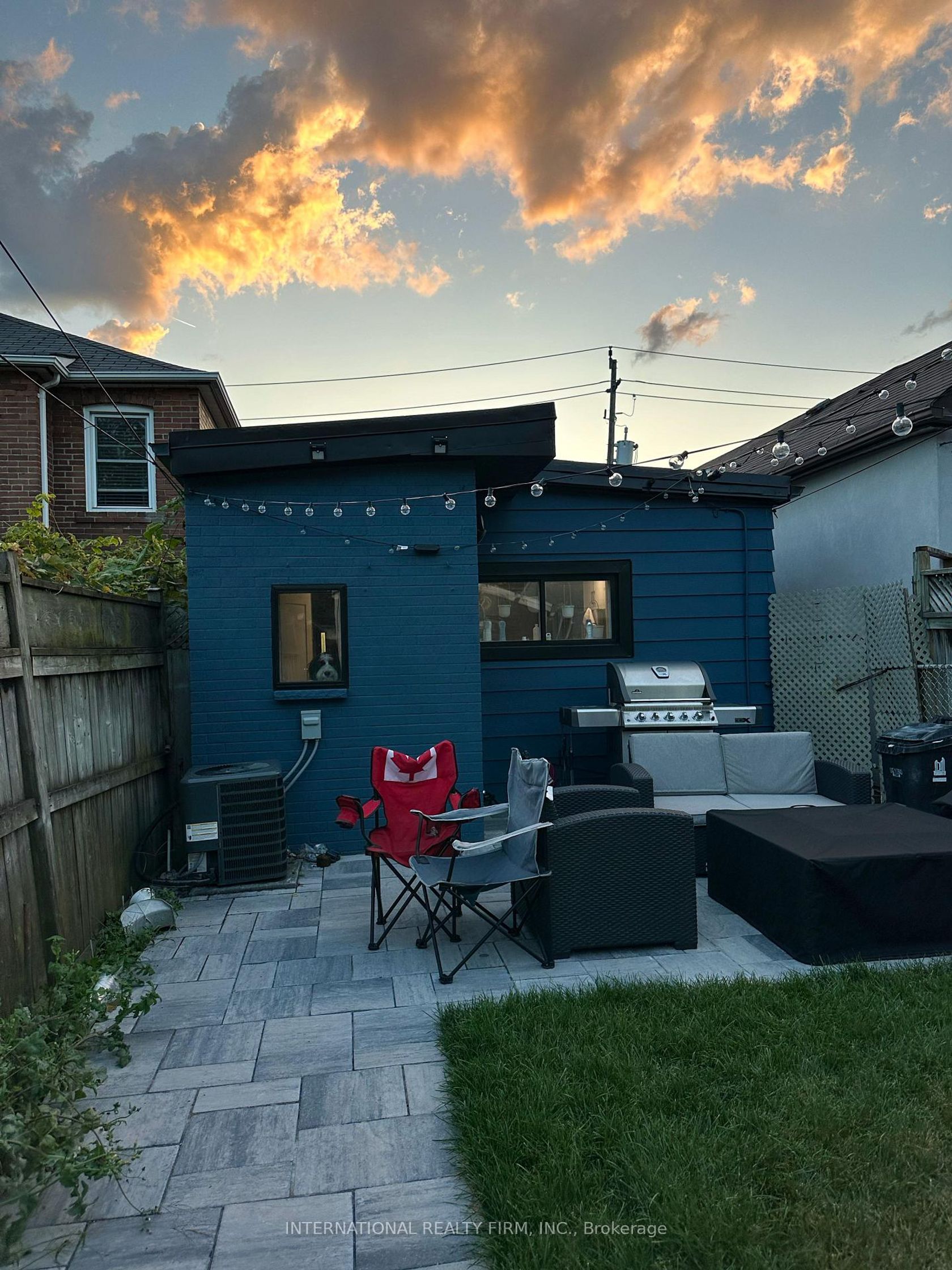 Photo 36 at 331 Mcroberts Avenue N, Fairbank, Toronto Photo 36 at 331 Mcroberts Avenue N, Fairbank, Toronto
