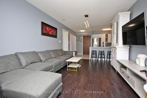 Photo 1 at 615 - 39 ONEIDA Crescent, Langstaff, Richmond Hill