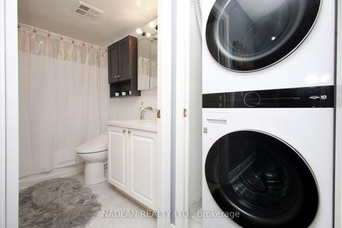 Photo 10 at 615 - 39 ONEIDA Crescent, Langstaff, Richmond Hill