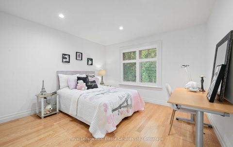 Photo 23 at 1465 Shamrock Lane, SW Southwest, Oakville