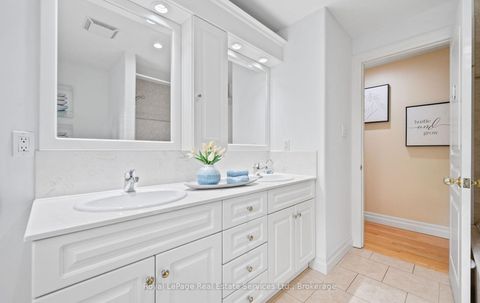 Photo 27 at 1465 Shamrock Lane, SW Southwest, Oakville