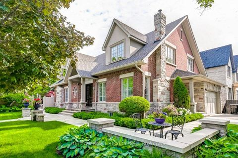 Photo 1 at 37 Cedarland Drive, Rosethorn, Toronto