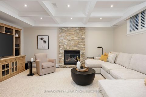 Photo 28 at 37 Cedarland Drive, Rosethorn, Toronto