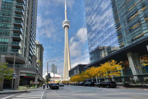 Photo 1 at 708 - 30 Grand Trunk Crescent, Waterfront Communities C1, Toronto