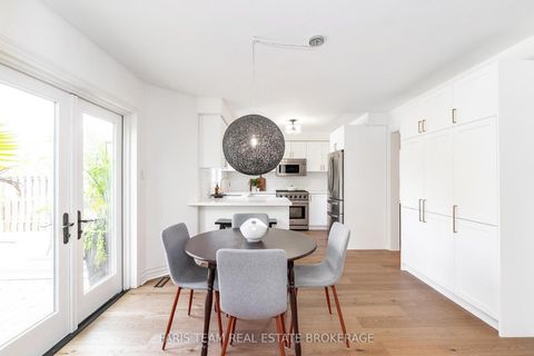 Photo 10 at 102 Country Lane, Painswick South, Barrie