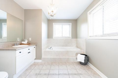 Photo 24 at 102 Country Lane, Painswick South, Barrie