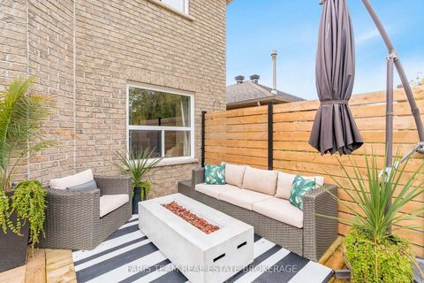 Photo 39 at 102 Country Lane, Painswick South, Barrie