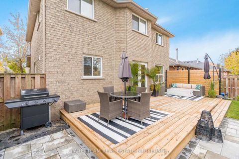 Photo 42 at 102 Country Lane, Painswick South, Barrie