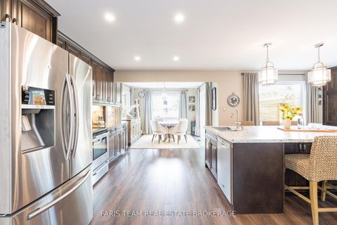 Photo 4 at 2032 Chantler Street, Stroud, Innisfil