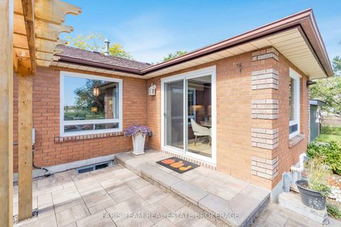 Photo 32 at 2032 Chantler Street, Stroud, Innisfil