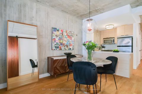 Photo 4 at 614 - 138 Princess Street, Moss Park, Toronto