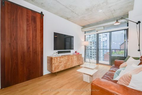 Photo 8 at 614 - 138 Princess Street, Moss Park, Toronto