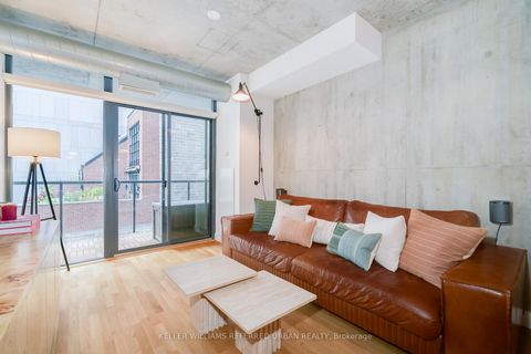 Photo 9 at 614 - 138 Princess Street, Moss Park, Toronto