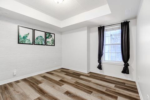 Photo 19 at 308 - 1480 Bishops Gate, GA Glen Abbey, Oakville