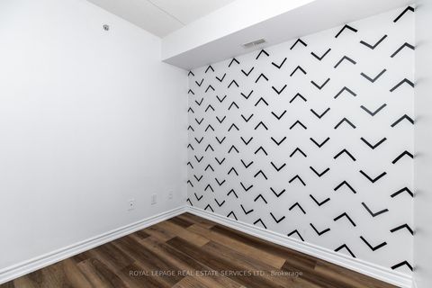 Photo 24 at 308 - 1480 Bishops Gate, GA Glen Abbey, Oakville