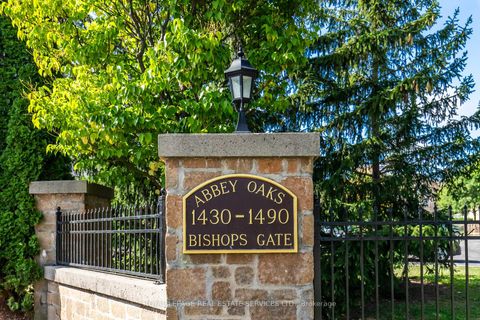 Photo 38 at 308 - 1480 Bishops Gate, GA Glen Abbey, Oakville