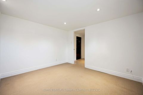 Photo 37 at 952 Oklahoma Drive, West Shore, Pickering