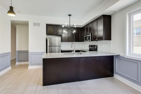 Photo 2 at 231 - 380 Hopewell Avenue, Belgravia, Toronto