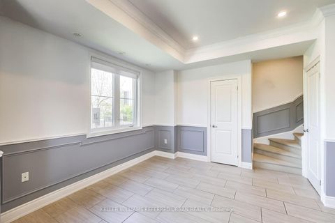 Photo 5 at 231 - 380 Hopewell Avenue, Belgravia, Toronto