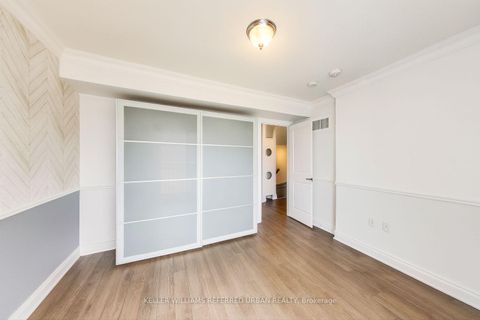 Photo 10 at 231 - 380 Hopewell Avenue, Belgravia, Toronto