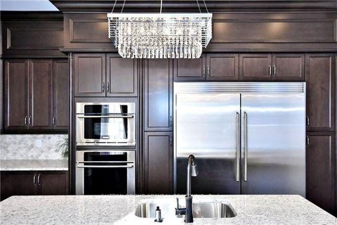 Photo 9 at 107 Queen Filomena Avenue, Patterson, Vaughan