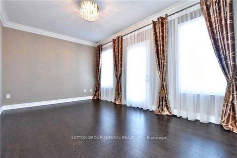 Photo 17 at 107 Queen Filomena Avenue, Patterson, Vaughan