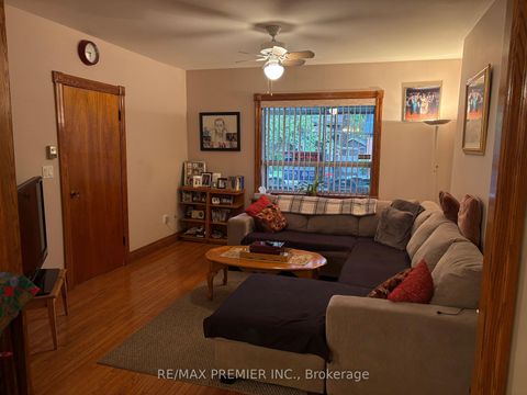Photo 2 at 8 Normanna Avenue, Oakwood Village, Toronto