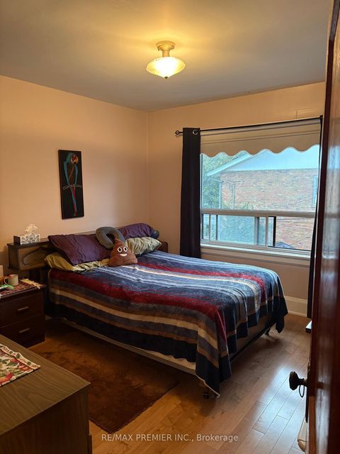 Photo 7 at 8 Normanna Avenue, Oakwood Village, Toronto