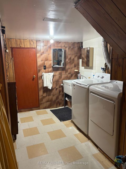 Photo 13 at 8 Normanna Avenue, Oakwood Village, Toronto
