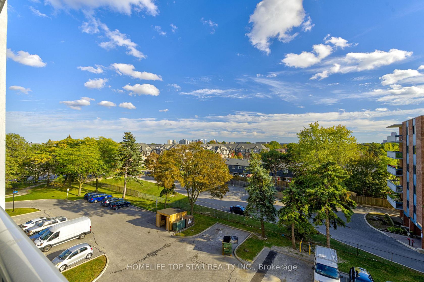 Photo 8 at 501 - 1250 Bridletowne Circle, L'Amoreaux, Toronto Photo 8 at 501 - 1250 Bridletowne Circle, L'Amoreaux, Toronto