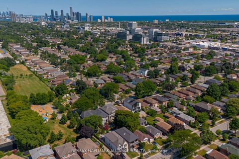 Photo 7 at 43 Trueman Avenue, City Centre West, Toronto