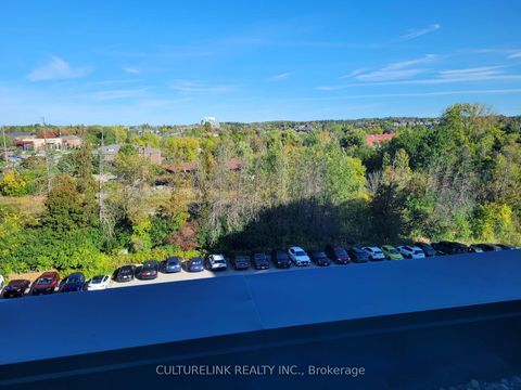 Photo 4 at 633 - 11211 Yonge Street, Devonsleigh, Richmond Hill