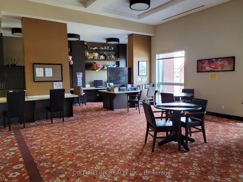 Photo 16 at 633 - 11211 Yonge Street, Devonsleigh, Richmond Hill