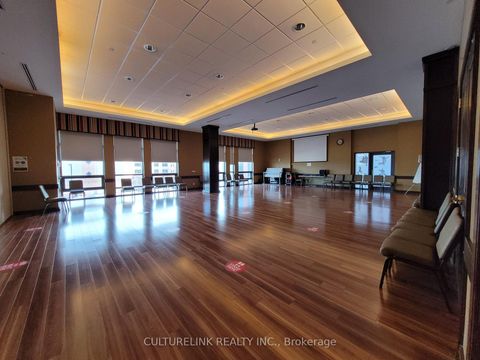 Photo 18 at 633 - 11211 Yonge Street, Devonsleigh, Richmond Hill Photo 18 at 633 - 11211 Yonge Street, Devonsleigh, Richmond Hill