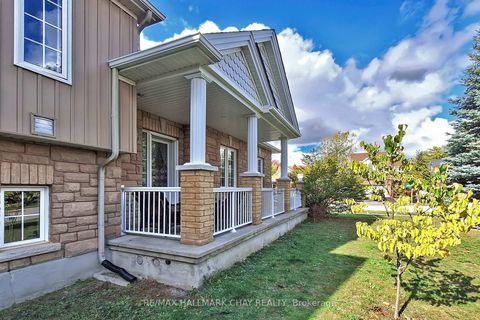 Photo 3 at 1069 Booth Avenue, Alcona, Innisfil