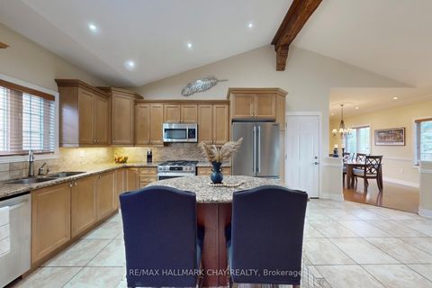 Photo 10 at 1069 Booth Avenue, Alcona, Innisfil